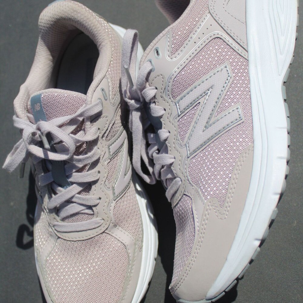 New Balance 460v3 Pink